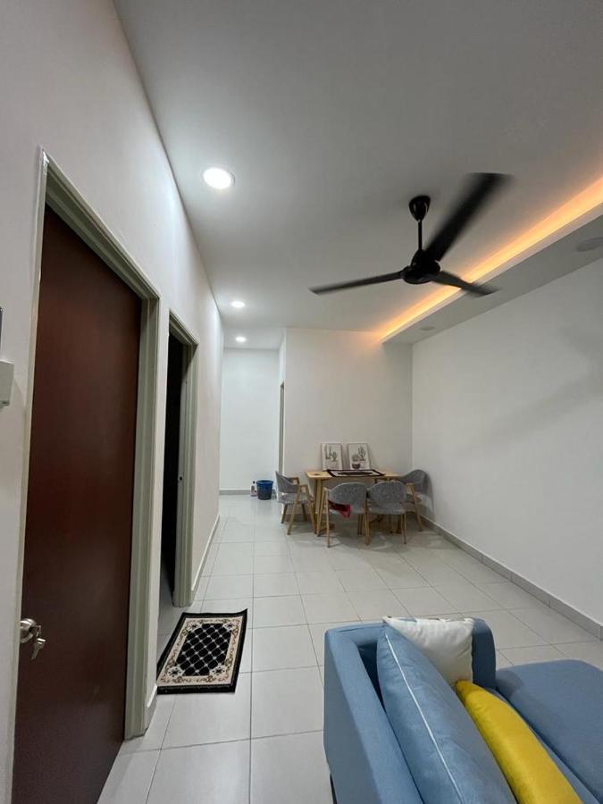 Sure Stay Homestay Simpang Ampat  Екстериор снимка