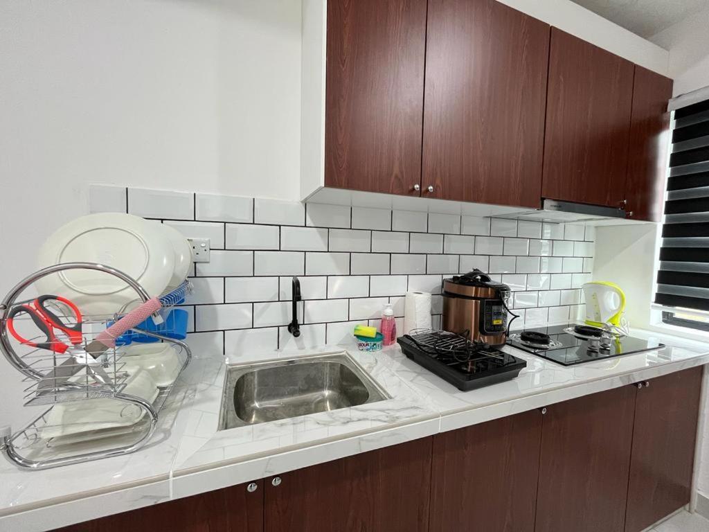 Sure Stay Homestay Simpang Ampat  Екстериор снимка